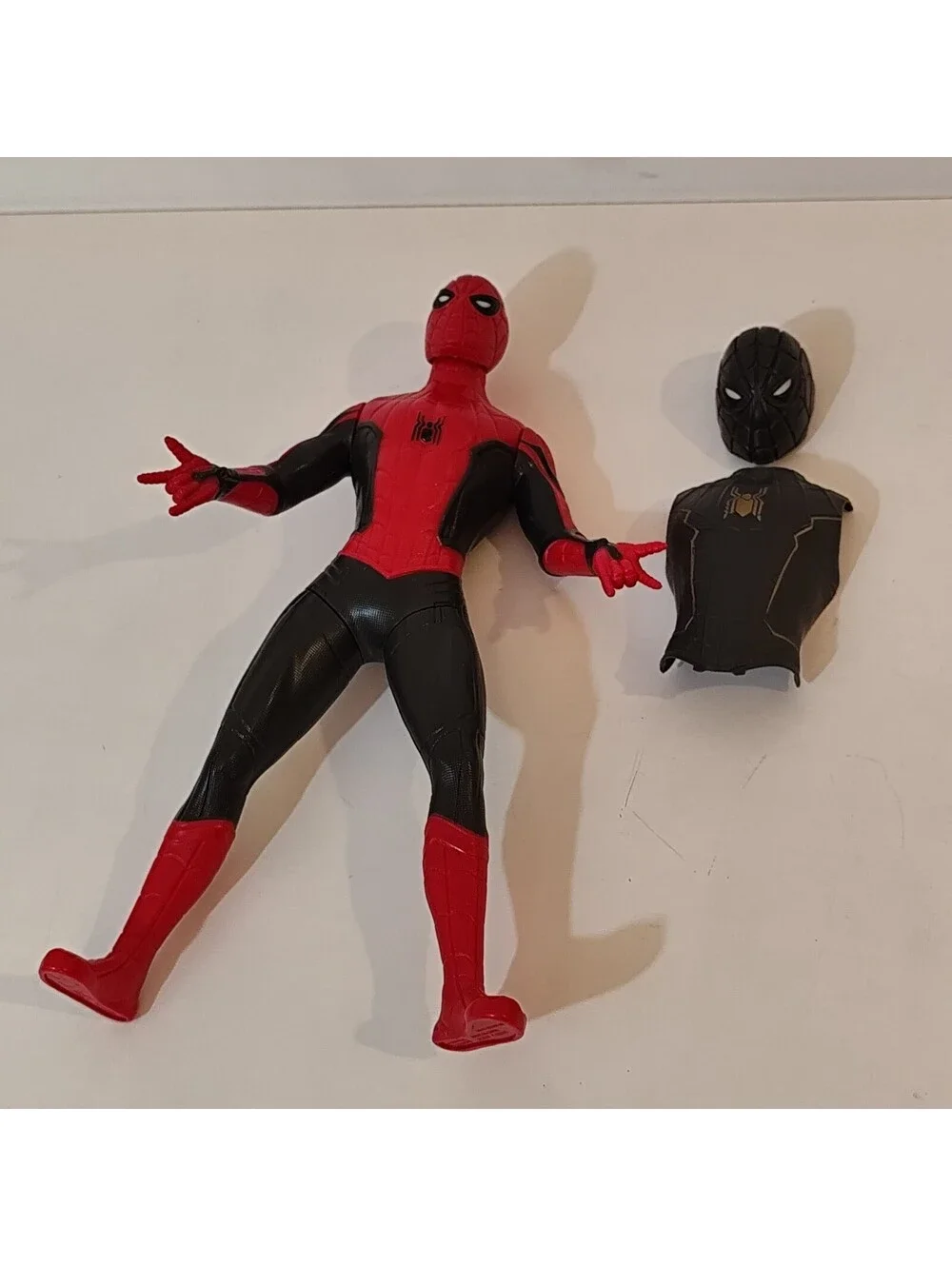Marvel Hasbro 2019 Spiderman No Way Home Removal Vest And Mask 13.5